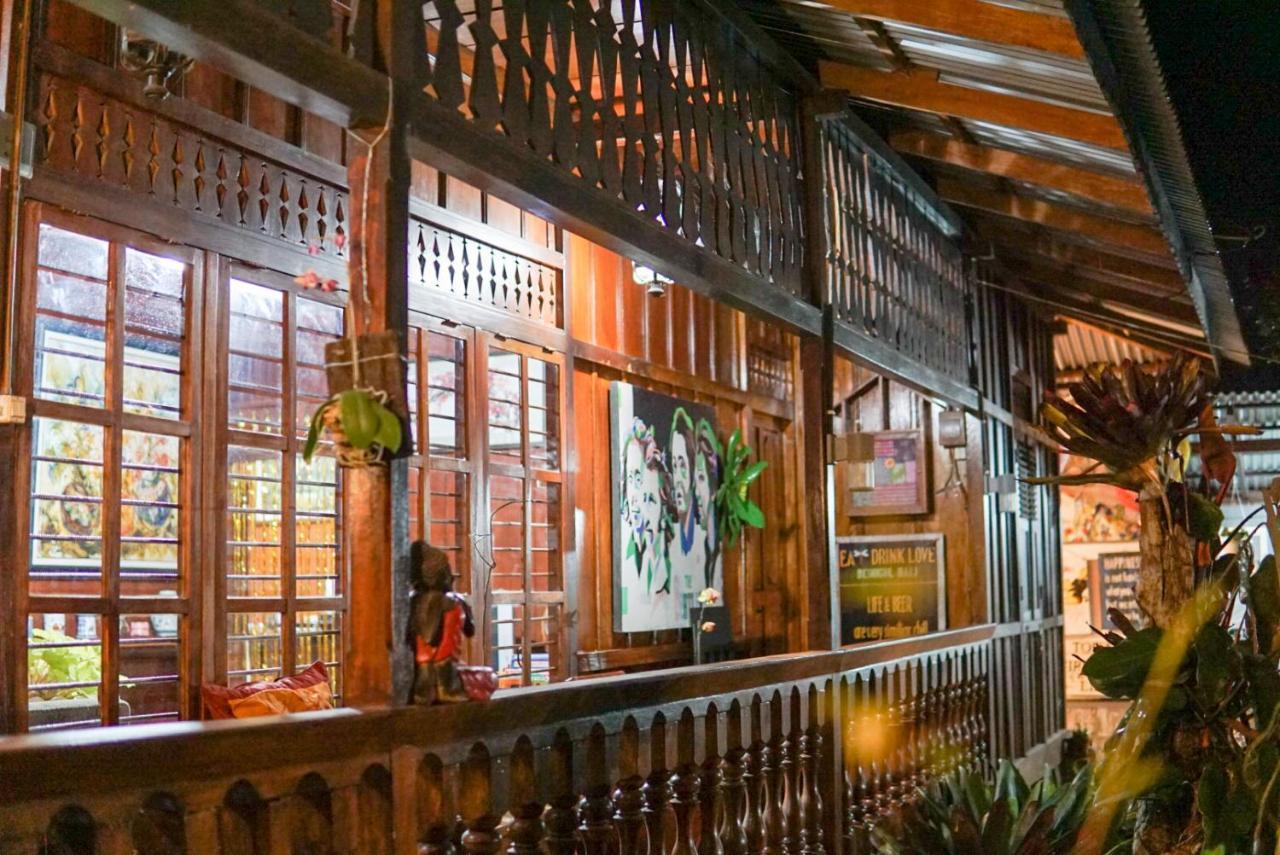 Rumah Kayu Sulawesi Antique Бедугул Экстерьер фото